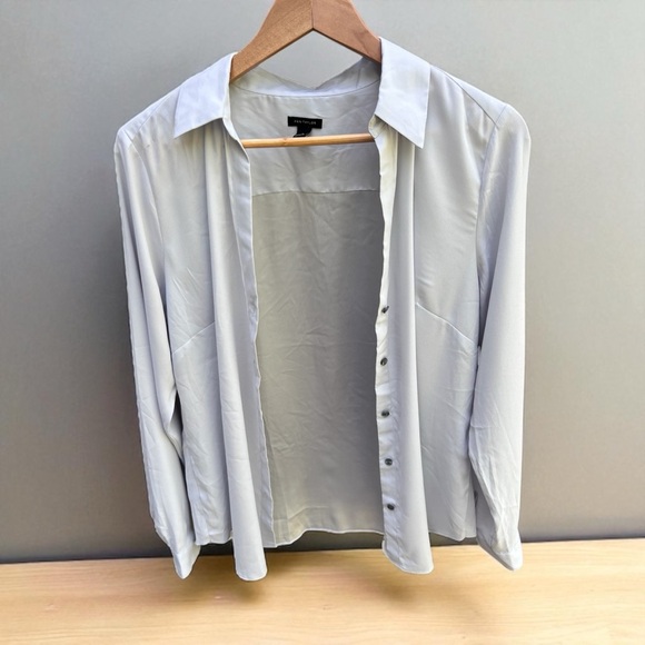 Ann Taylor Collared Long sleeve Button Down Dress Shirt Light Gray Size Large - Picture 2 of 5